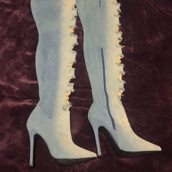 Stylish Denim Thigh-High Boots - Picture 2 of 4